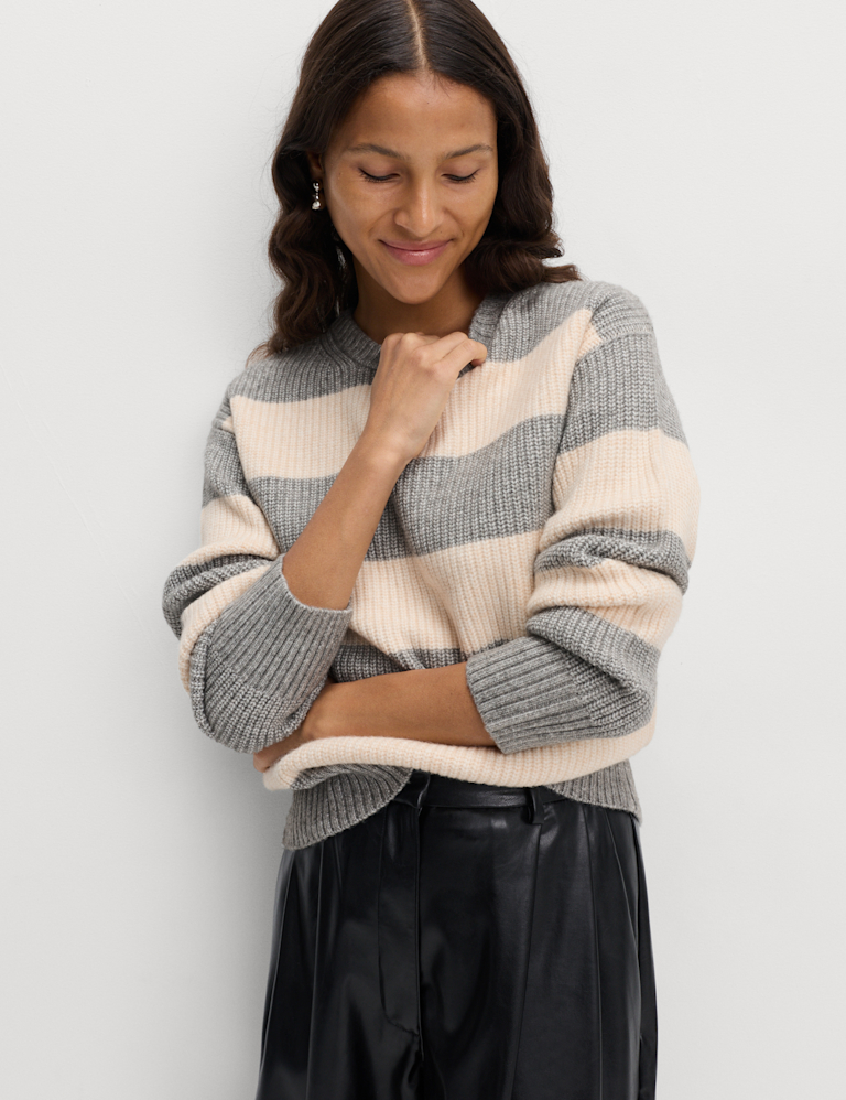 Cloud-Yarn Striped Crew Neck Jumper Cloud-Yarn Striped Crew Neck Jumper