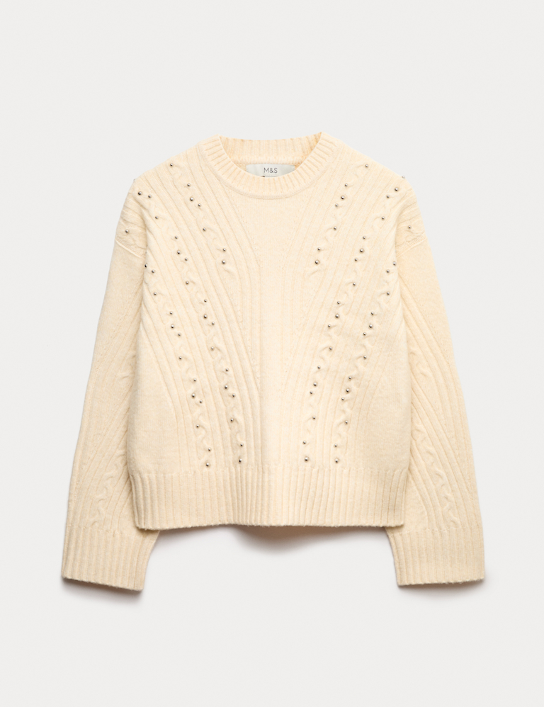 Cloud-Yarn Embellished Cable Knit Jumper
