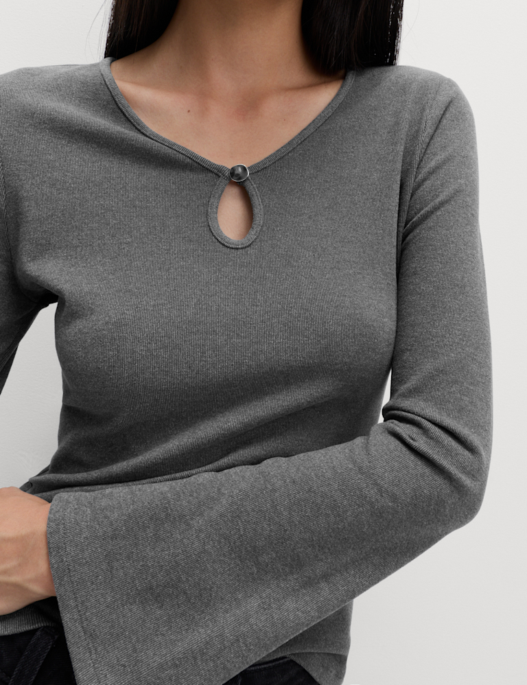 Keyhole Cosy Flute Sleeves Top