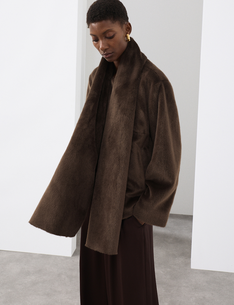 Faux Fur Detachable Scarf Coat