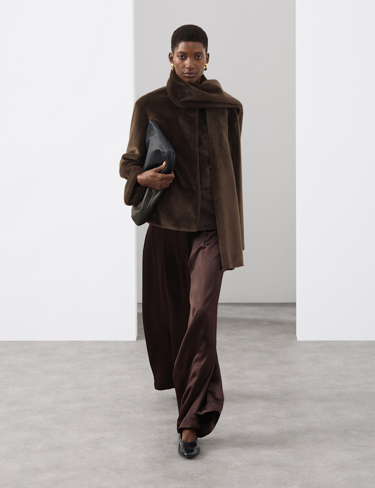 Faux Fur Detachable Scarf Coat