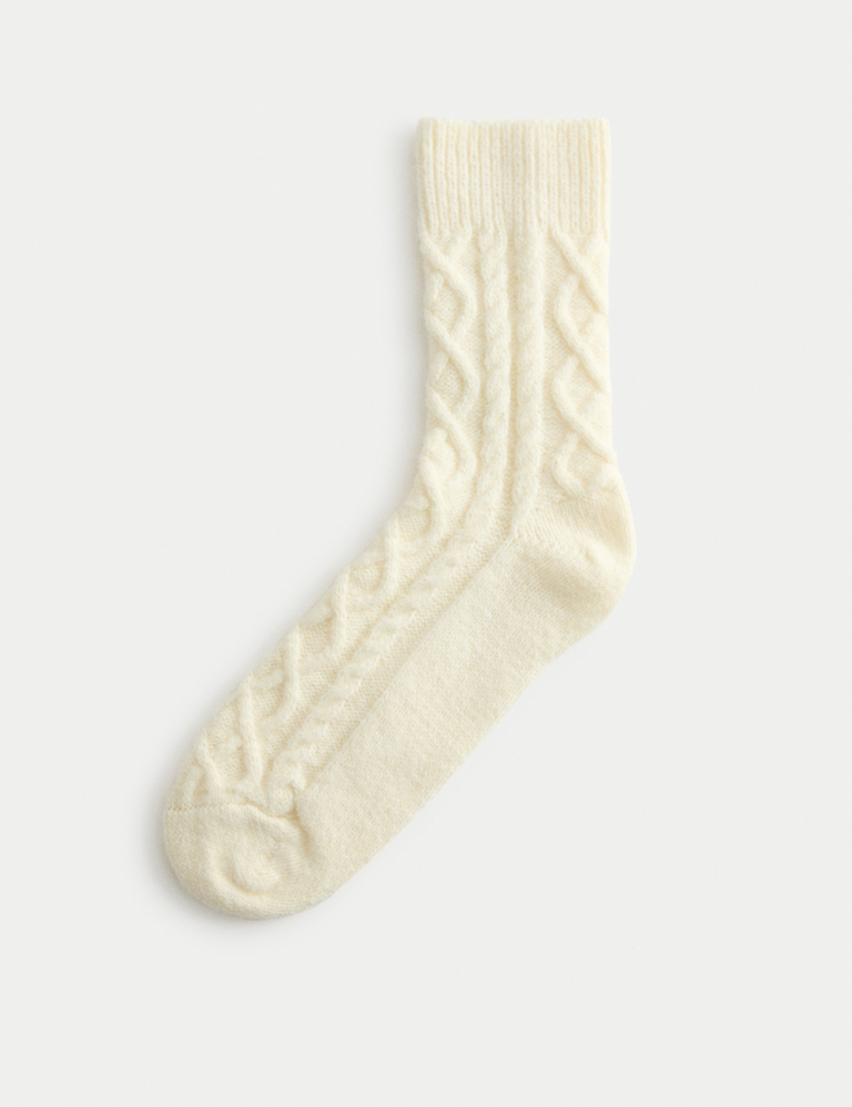 Cable Knit Ankle High Socks Cable Knit Ankle High Socks