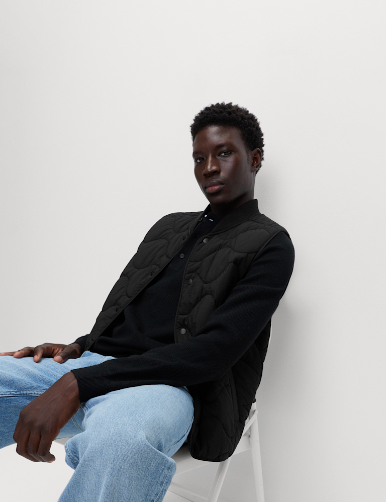 Gilet with Thermowarmth™