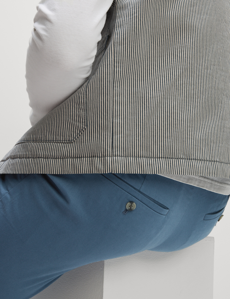 Regular Fit Stretch Chinos