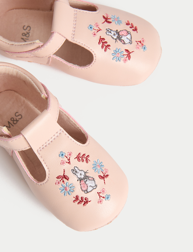 Baby Riptape Pram Shoes (0-18 Months) Baby Riptape Pram Shoes (0-18 Months)