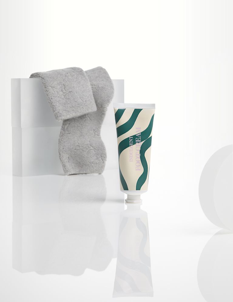 Foot Cream & Sock Set