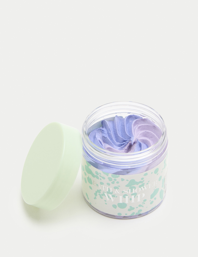 Bath and Shower Whip