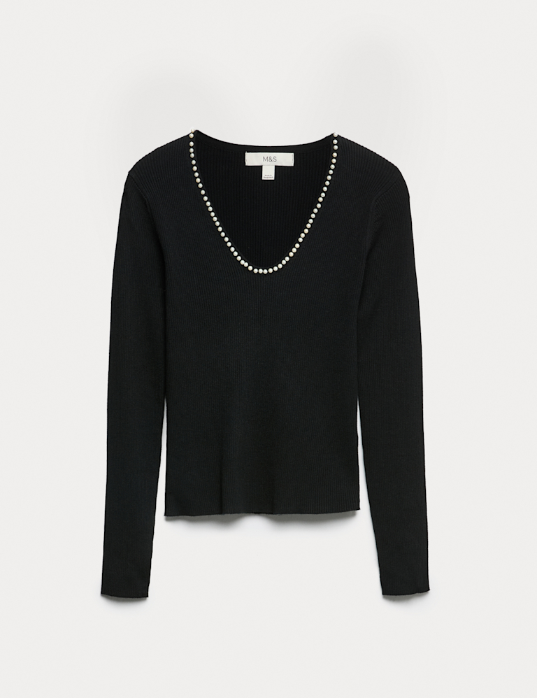Embellished Scoop Neck Knitted Top