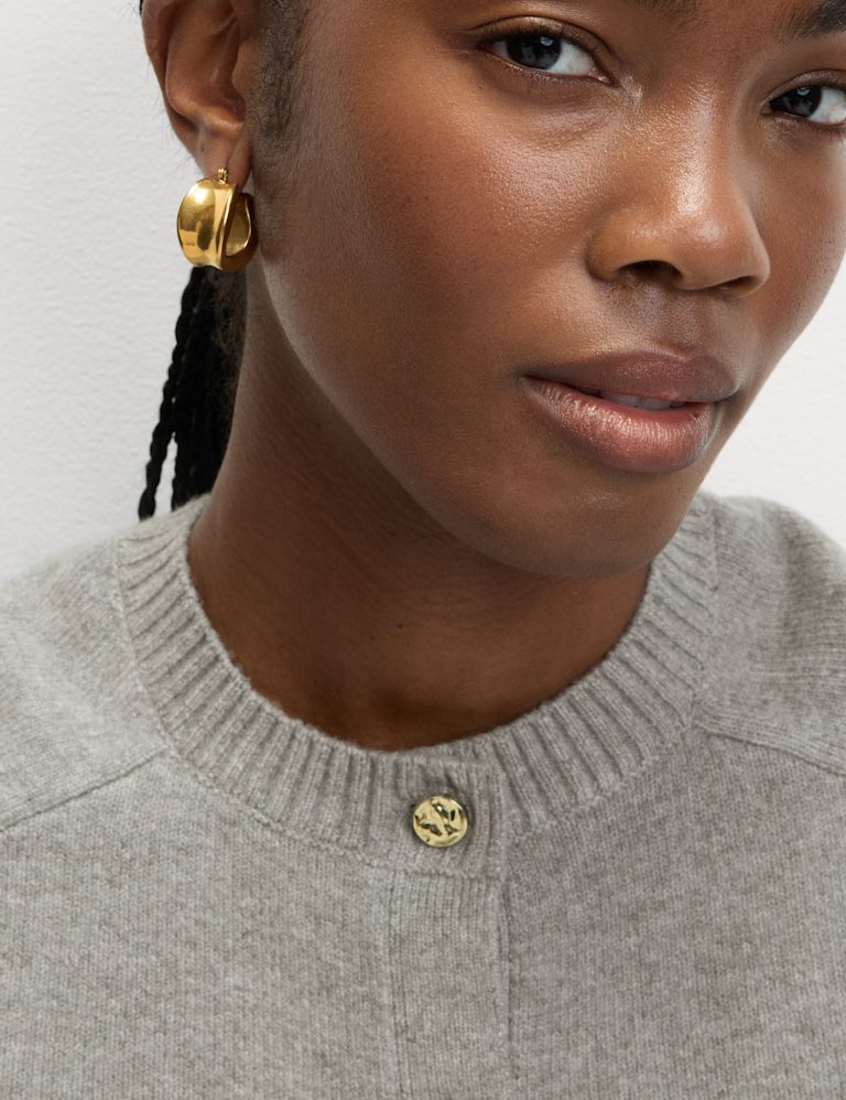 Air-Yarn Crew Neck Button Front Cropped Cardigan