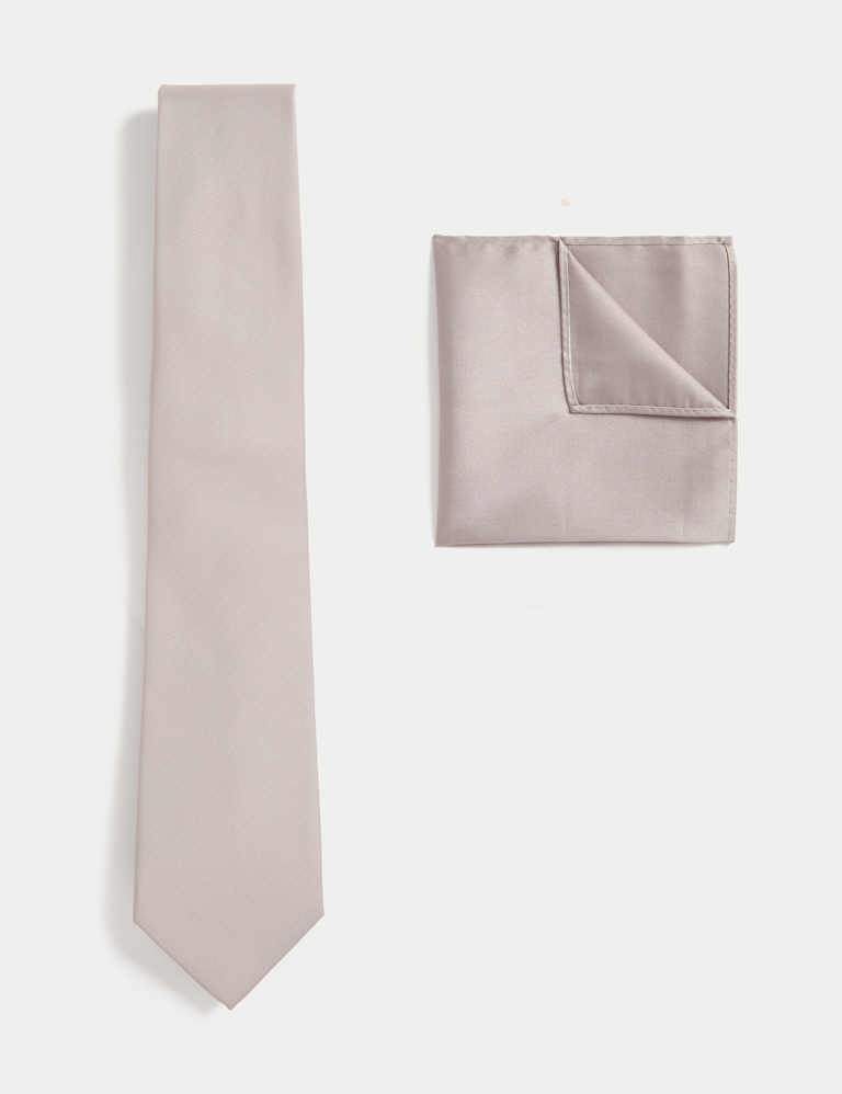 Slim Tie & Pocket Square Set Slim Tie & Pocket Square Set