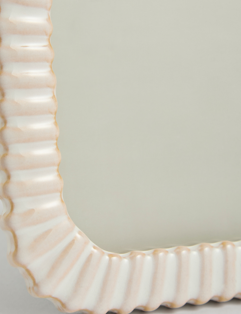 Ceramic Ridged Photo Frame 4×6 Inch