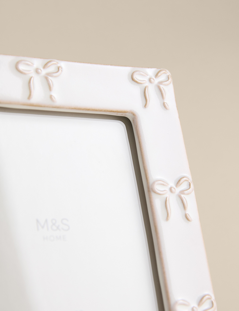 Ceramic Bow Photo Frame 4×6 inch