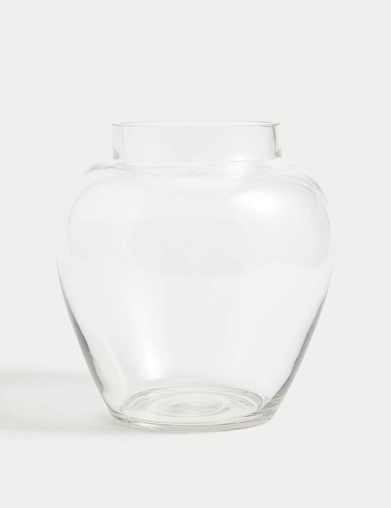 Medium Urn Vase