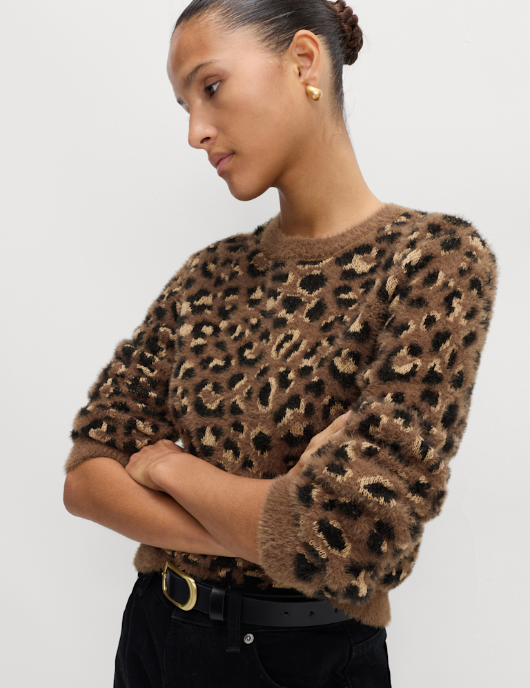 Animal Print Crew Neck Cropped Jumper