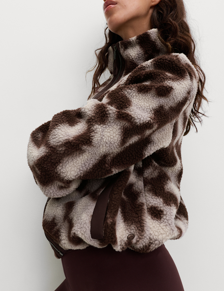 Borg Printed Funnel Neck Fleece Jacket