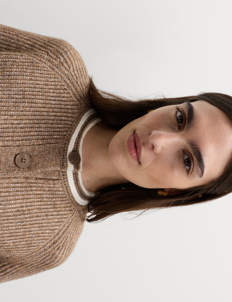 Cloud-Yarn Crew Neck Tipped Detail Cardigan