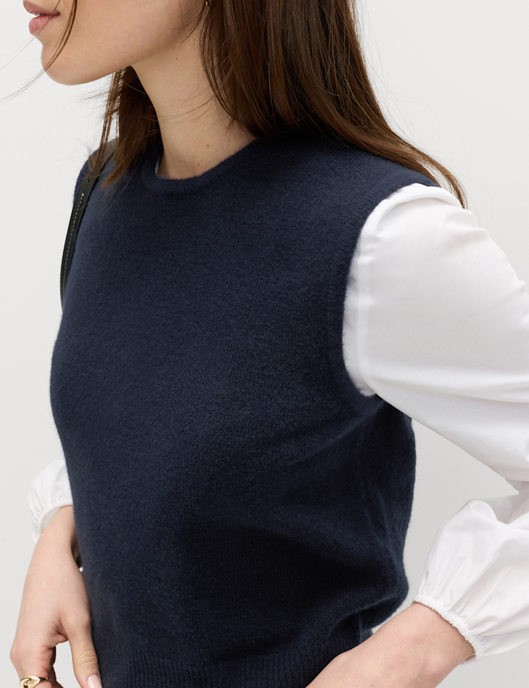 Crew Neck Knitted Vest with Cotton
