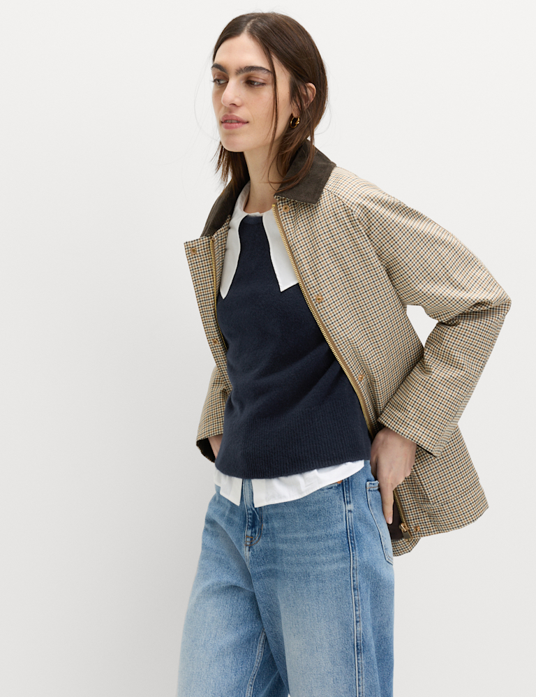 Crew Neck Knitted Vest with Cotton