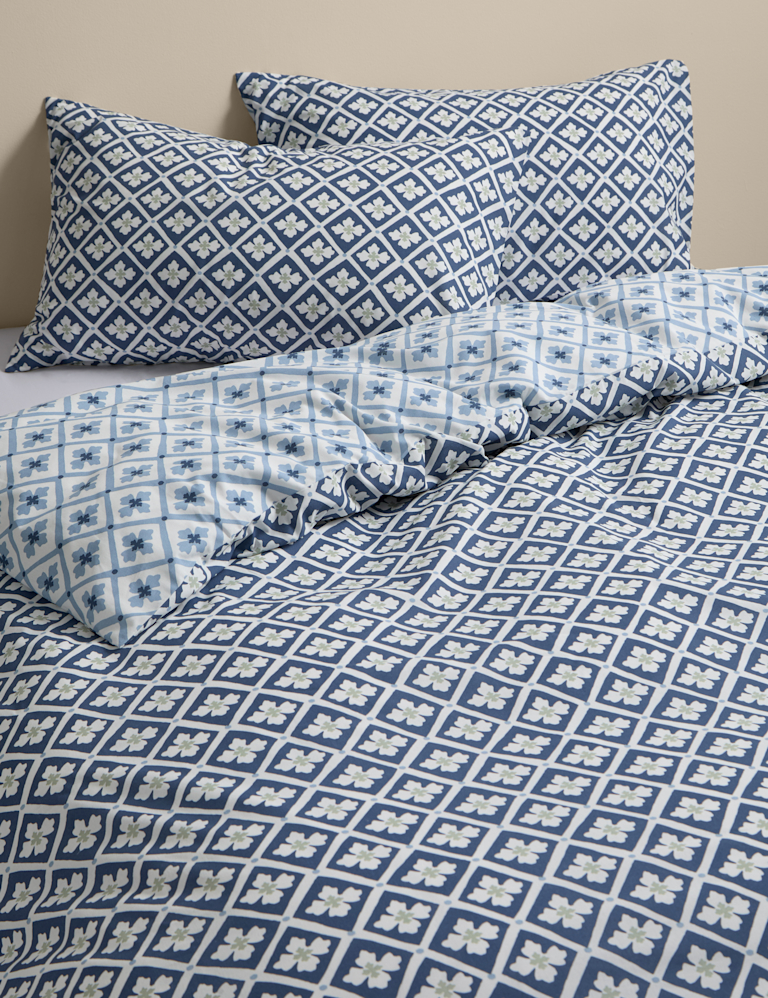 Cotton Blend Geometric Tile Bedding Set Cotton Blend Geometric Tile Bedding Set