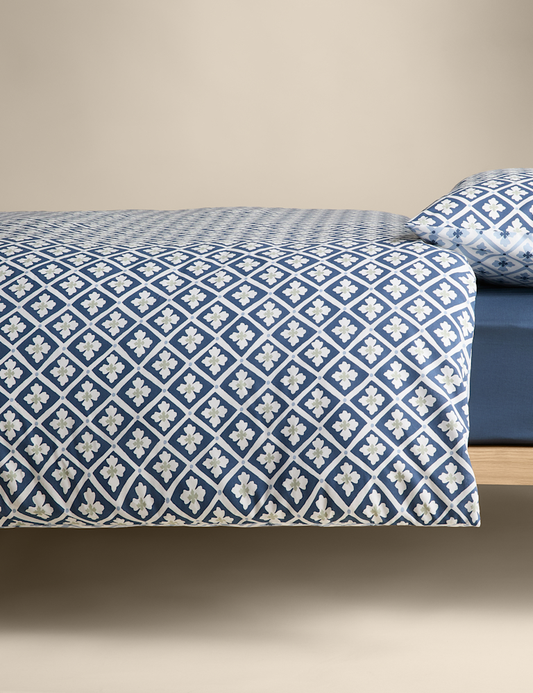 Cotton Blend Geometric Tile Bedding Set