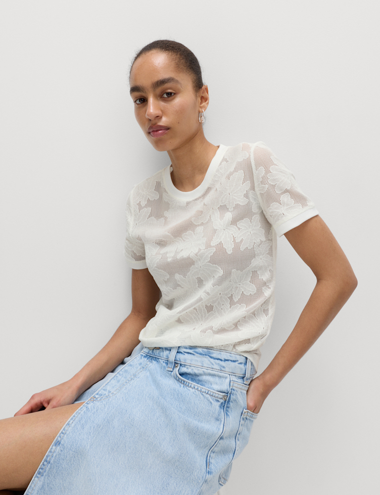 Cotton Blend Floral Lace Top Cotton Blend Floral Lace Top
