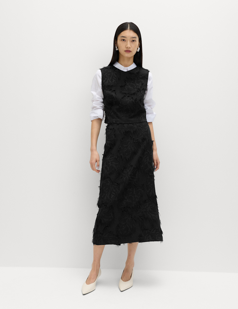 Textured Floral Jacquard Midi Column Skirt