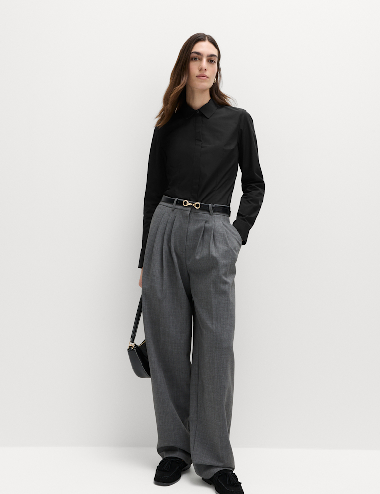 Cotton Rich Collared Fitted Shirt