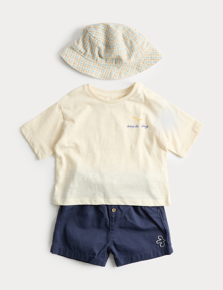 3 Piece Pure Cotton Outfit with Hat (0-5 Yrs) 3 Piece Pure Cotton Outfit with Hat (0-5 Yrs)