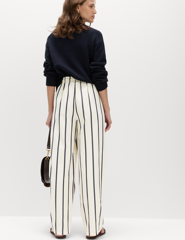 Seersucker Striped Barrel Leg Trousers
