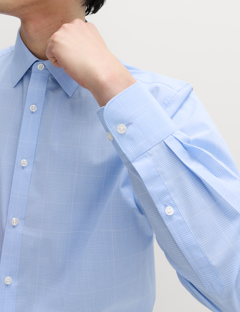 2 Pack Regular Fit Easy Iron Long Sleeve Shirts